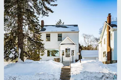 1745 Carver Ave, Duluth, MN 55803 - Photo 1