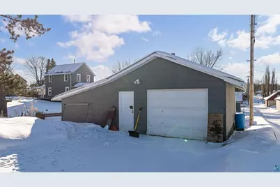 1239 E Washington St, Ely, MN 55731 - Photo 36