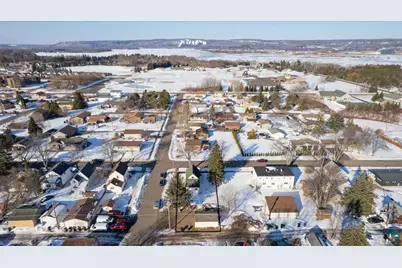 1628 Ohio Ave, Superior, WI 54880 - Photo 4