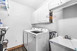 29 W Ideal St, Duluth, MN 55811 - Photo 28