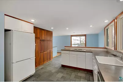 1030 Missouri Ave, Duluth, MN 55811 - Photo 12