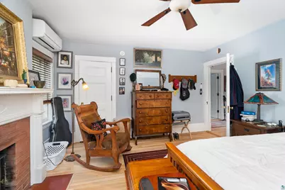 2415 E 2nd St, Duluth, MN 55812 - Photo 36