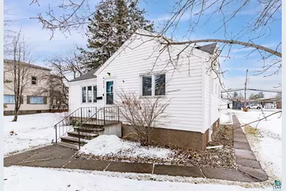 5914 Banks Ave, Superior, WI 54880 - Photo 2