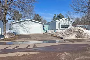 21 Kalmia Dr, Duluth, MN 55810 - Photo 1