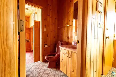 232 N Central Ave, Duluth, MN 55807 - Photo 6