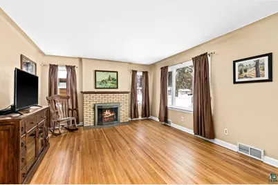 310 18th St, Cloquet, MN 55720 - Photo 6