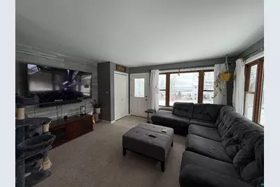 1025 W 8th St, Duluth, MN 55806 - Photo 6