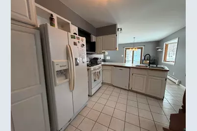 1025 W 8th St, Duluth, MN 55806 - Photo 14