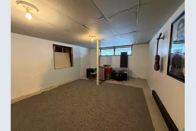 1025 W 8th St, Duluth, MN 55806 - Photo 22