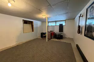 1025 W 8th St, Duluth, MN 55806 - Photo 22