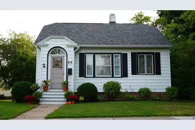 812 4th Ave W, Ashland, WI 54806 - Photo 2