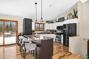 2783 Lauren Rd, Duluth, MN 55804 - Photo 2