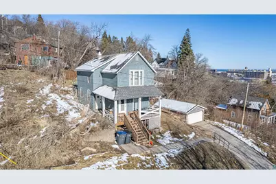 326 N 19th Ave W, Duluth, MN 55806 - Photo 1