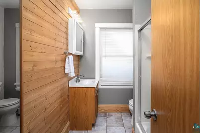 838 Charles Ave, Duluth, MN 55807 - Photo 18