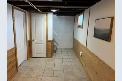 838 Charles Ave, Duluth, MN 55807 - Photo 52