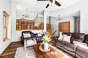 4845 Adrian Ln, Hermantown, MN 55811 - Photo 8