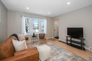 4605 Cooke St, Duluth, MN 55804 - Photo 2