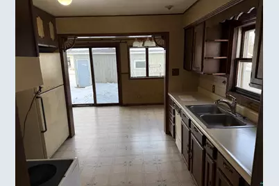 1135 E Harvey St, Ely, MN 55731 - Photo 10