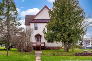 801 Beaser Ave, Ashland, WI 54806 - Photo 2