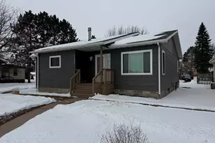 1321 S 13th St, Virginia, MN 55792 - Photo 1