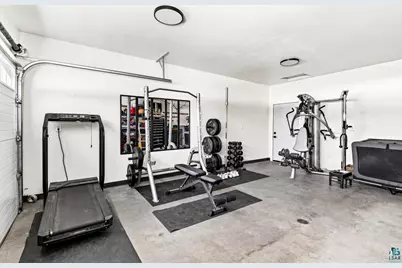 22 Spartan Circle Dr, Superior, WI 54880 - Photo 32