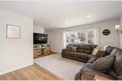 415 14th St, Cloquet, MN 55720 - Photo 6