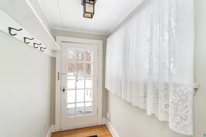 16 S 25th Ave E, Duluth, MN 55812 - Photo 10