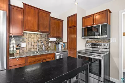 5122 Glenwood St, Duluth, MN 55804 - Photo 10