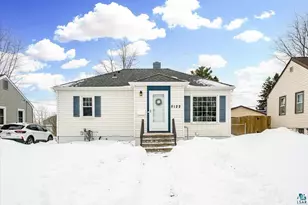 5122 Glenwood St, Duluth, MN 55804 - Photo 2