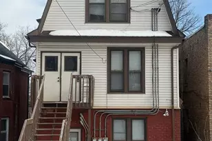 1023 E 5th St, Duluth, MN 55805 - Photo 2