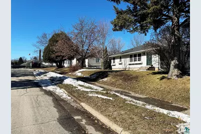 811 N 7th St, Virginia, MN 55792 - Photo 34