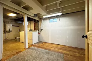 811 N 7th St, Virginia, MN 55792 - Photo 32