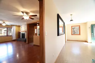 811 N 7th St, Virginia, MN 55792 - Photo 10