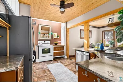 5162 London Rd, Duluth, MN 55804 - Photo 18