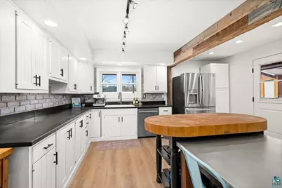 27 W Stark Rd, Esko, MN 55733 - Photo 10