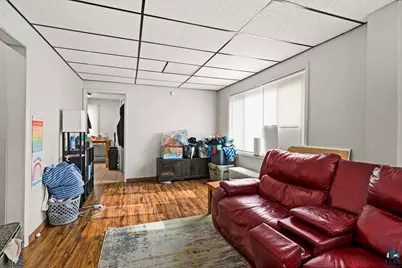 902 N 11th Ave E, Duluth, MN 55805 - Photo 4