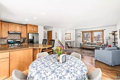 2315 Portage Dr, Duluth, MN 55811 - Photo 10