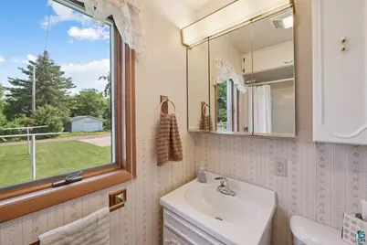 814 3rd Ave W, Ashland, WI 54806 - Photo 12