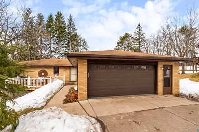 1715 Dodge Ave, Duluth, MN 55811 - Photo 1