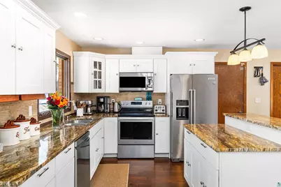 1715 Dodge Ave, Duluth, MN 55811 - Photo 14