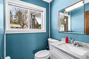 4646 W Pioneer Rd, Duluth, MN 55803 - Photo 24