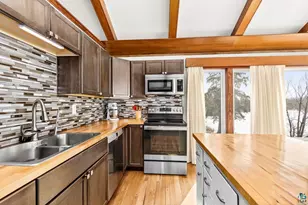 4646 W Pioneer Rd, Duluth, MN 55803 - Photo 24