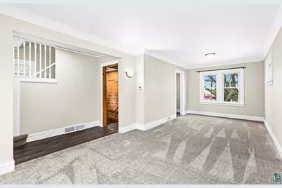 3916 W 4th Street, Duluth, MN 55807 - Photo 6