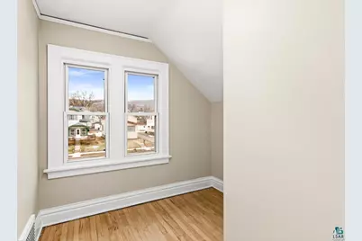 3916 W 4th Street, Duluth, MN 55807 - Photo 20