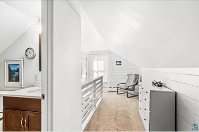 427 11th Ave, Two Harbors, MN 55616 - Photo 16