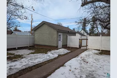 1216 Macarthur Ave, Ashland, WI 54806 - Photo 10