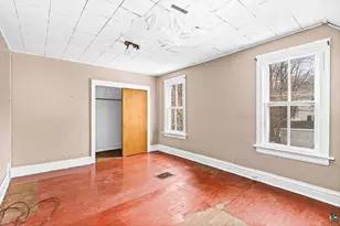 155 W Myrtle St, Duluth, MN 55811 - Photo 16