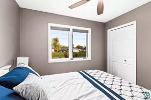 2020 E 11th St, Superior, WI 54880 - Photo 16