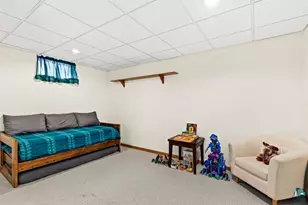 2020 E 11th St, Superior, WI 54880 - Photo 26