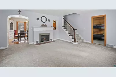 315 Ave D, Cloquet, MN 55720 - Photo 2